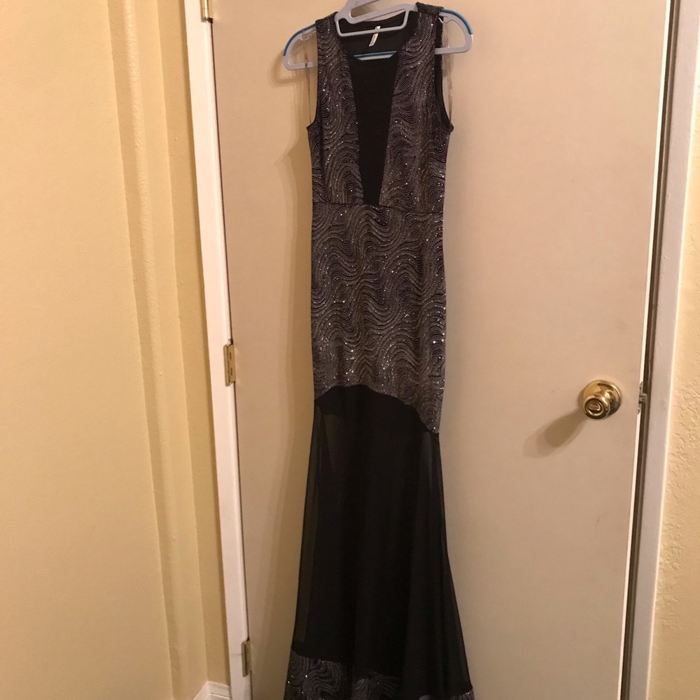 Auditions Black and Silver Backless Dress
